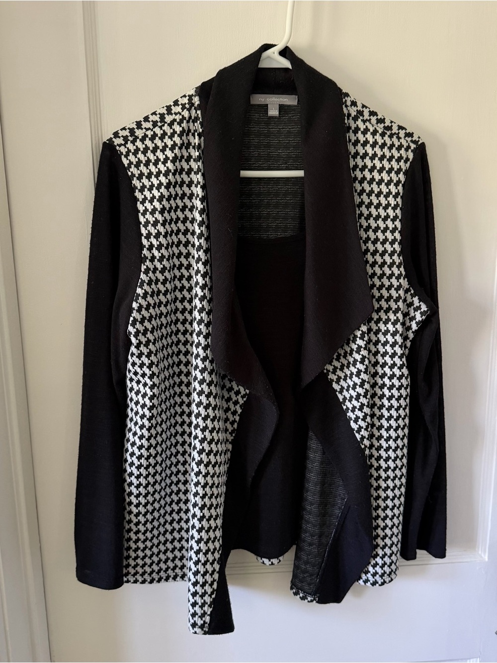 NY Collection Black and Gray Textured Open Cardigan
